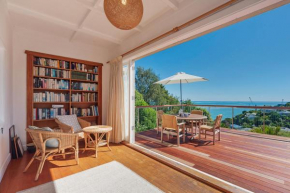 Sea Song - Nelson Waterfront Home
